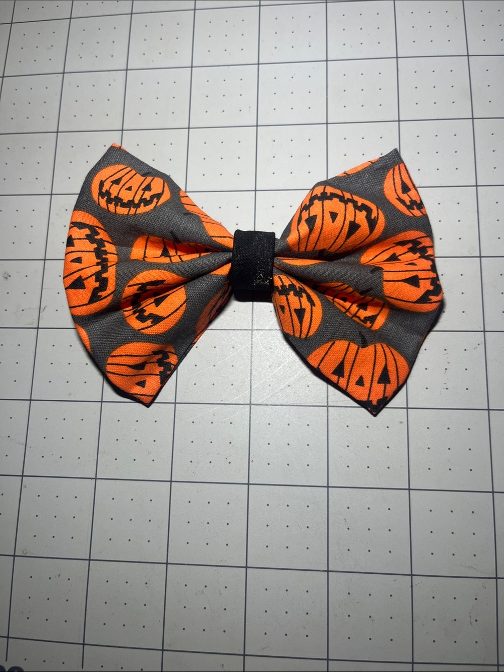 Halloween Pumpkin Print Kids Hair Bow - Orange & Gray